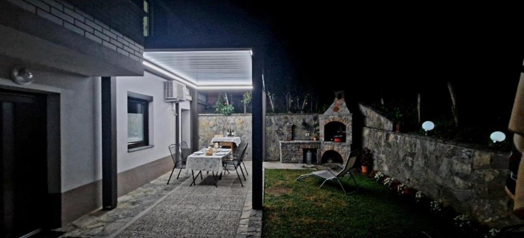 Apartma Jezero 모스트나소시 외부 사진