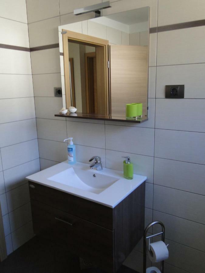 Apartma Jezero 모스트나소시 외부 사진